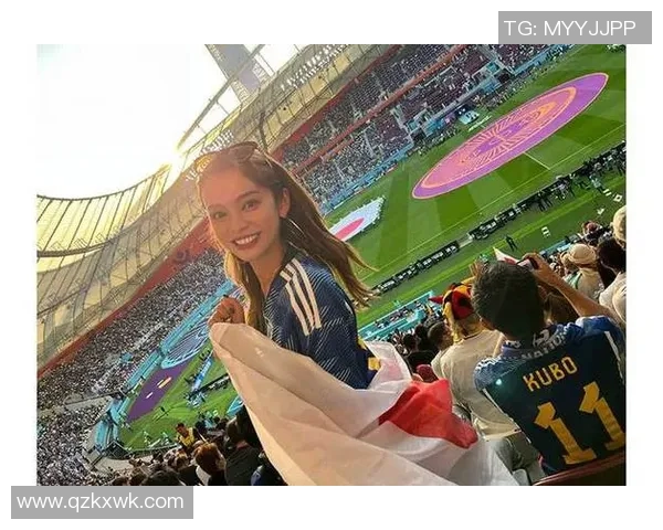 足球星二代美女集锦这些星二代足球才子和他们的迷人后代